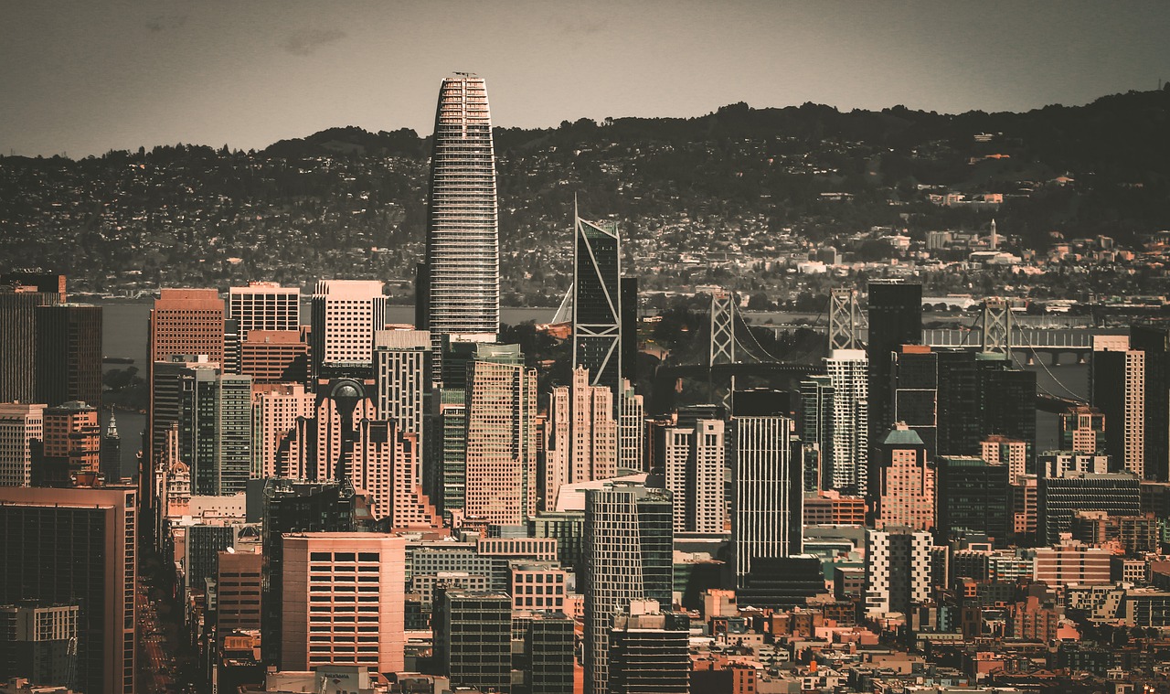 港队友谊赛两球击败澳门.